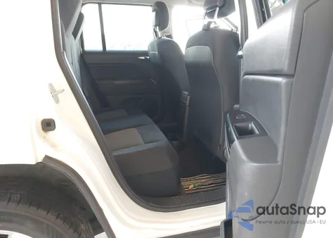 2014 Jeep Patriot Latitude z USA, uszkodzony, nr VIN 1C4NJRFB0ED694320